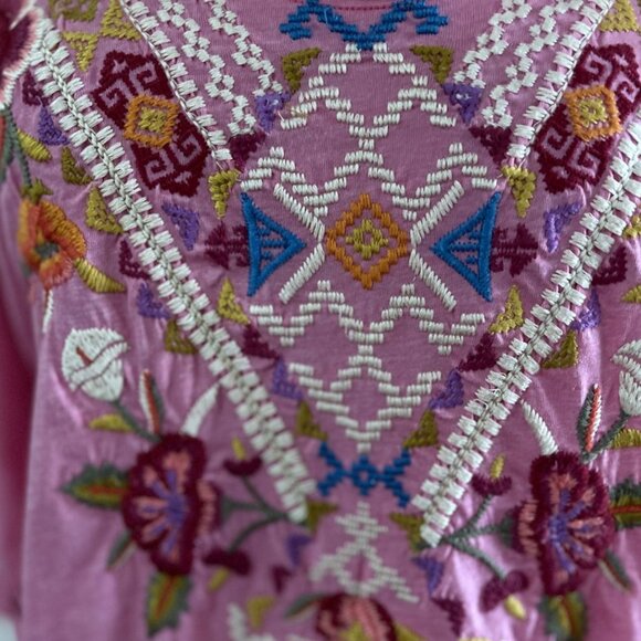 Johnny Was JWLA Pink Embroidered Round Neck Blouse Boho Top S - Picture 4 of 11